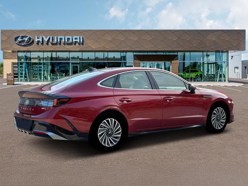New 2026 Hyundai Sonata SEL FWD image 8