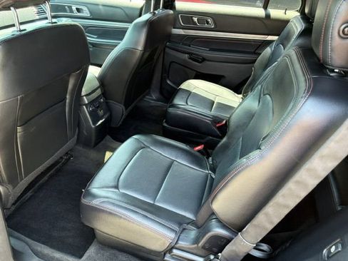 Used 2017 Ford Explorer Sport AWD/4WD image 17