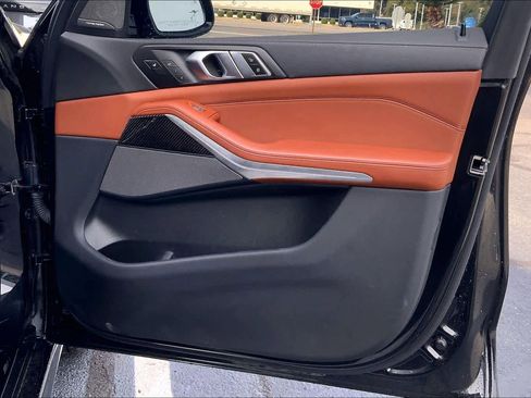 Certified 2024 BMW X7 M60i w/ Executive Package image 24