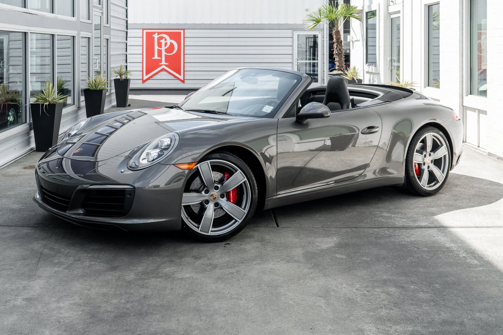 Used 2017 Porsche 911 Carrera S RWD image 2