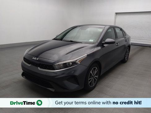 Used 2023 Kia Forte LXS FWD image 1