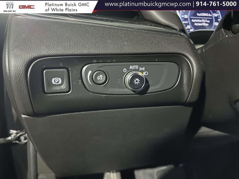 Used 2021 Buick Enclave Avenir w/ Avenir Technology Package image 23