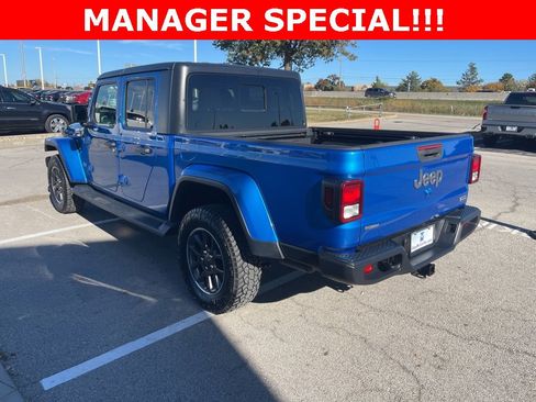 Used 2020 Jeep Gladiator Overland image 5