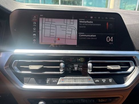 Used 2022 BMW 430i xDrive Convertible w/ M Sport Package AWD/4WD image 12