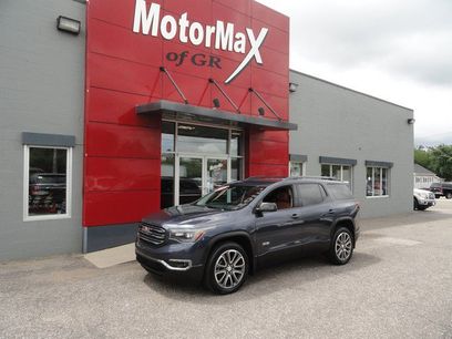 Used 2018 GMC Acadia SLT w/ LPO, Protection Package