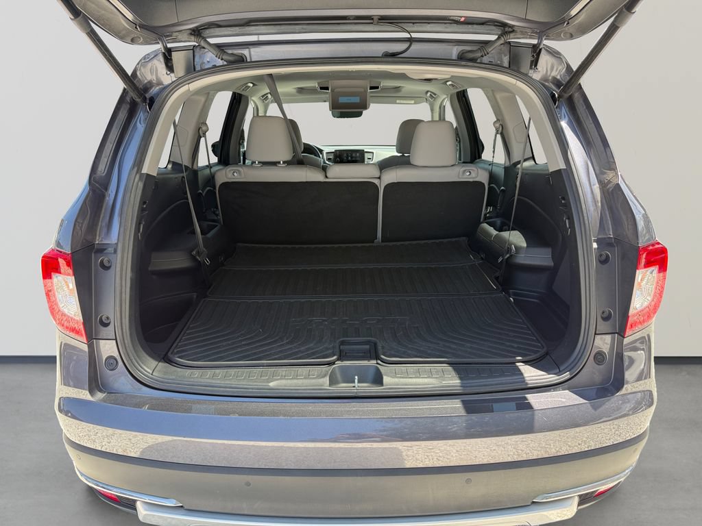 Used 2021 Honda Pilot Touring image 18