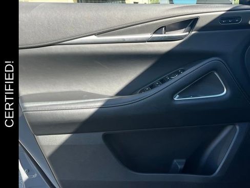 Certified 2025 INFINITI QX60 Luxe w/ Black Edition image 9