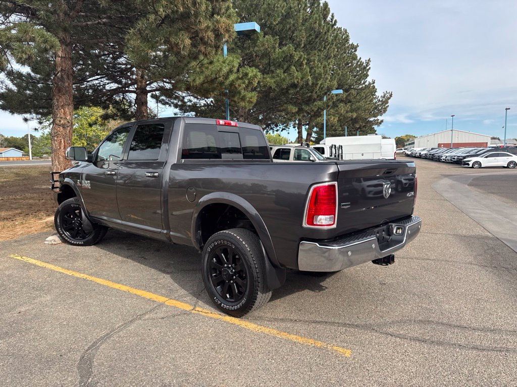 Used 2016 RAM 2500 Laramie w/ Convenience Group AWD/4WD image 2