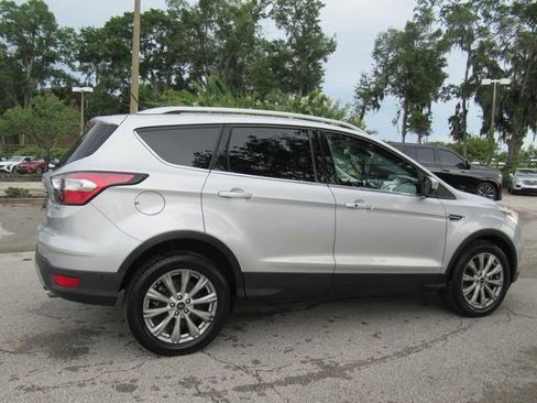 Used 2018 Ford Escape Titanium image 6