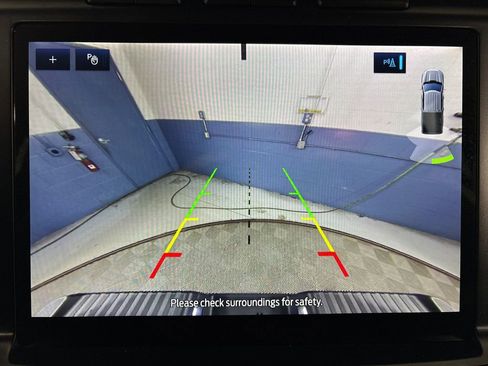 Certified 2022 Ford F150 XLT w/ Equipment Group 302A High image 25