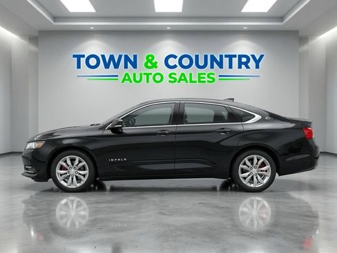 Used 2019 Chevrolet Impala LT FWD image 2