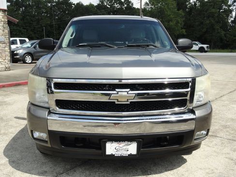 Used 2007 Chevrolet Silverado 1500 LT w/ 1LT Convenience Package RWD image 2