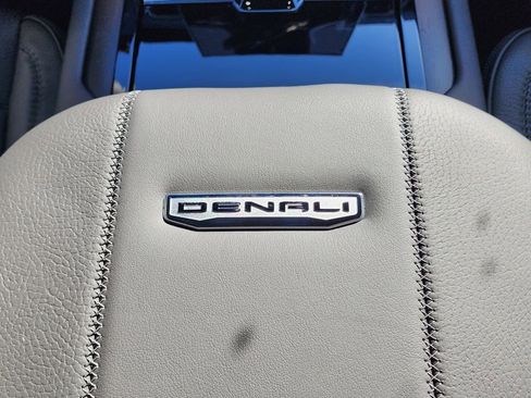 New 2026 GMC Yukon XL Denali w/ Denali Reserve Package AWD/4WD image 41