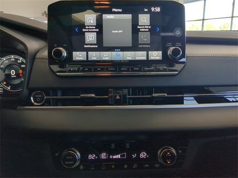 New 2025 Mitsubishi Outlander SEL image 25