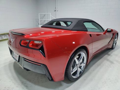 Used 2014 Chevrolet Corvette Stingray Convertible w/ 2LT Preferred Equipment Group RWD image 8