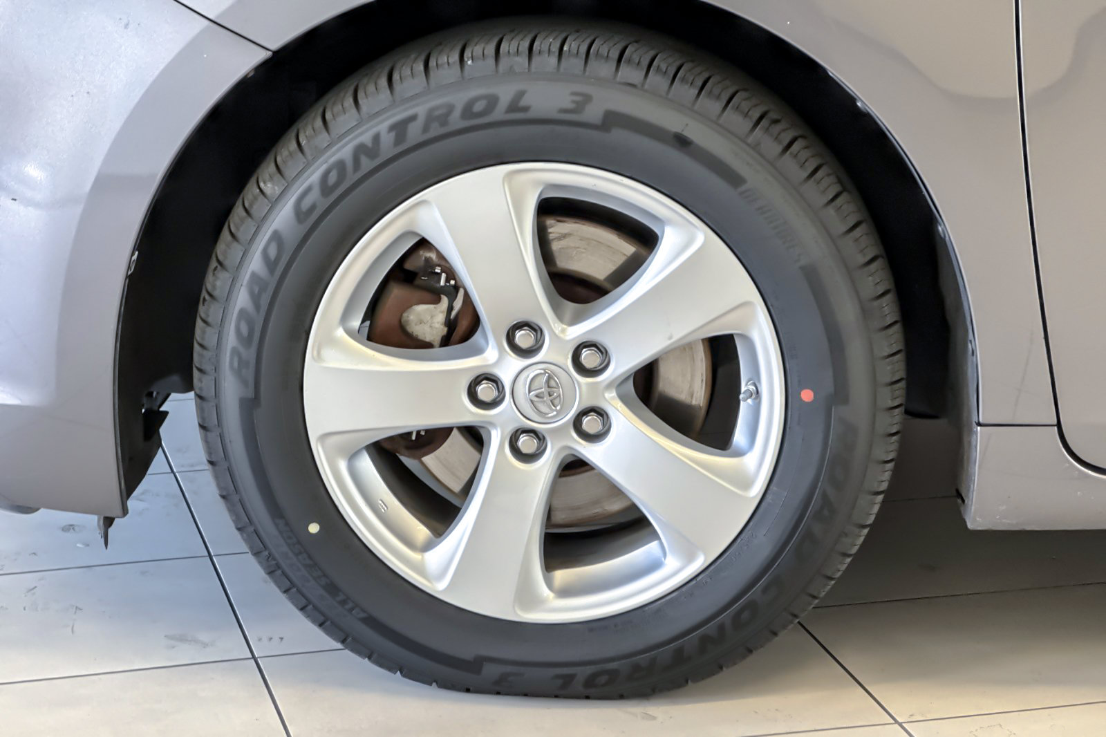 Used 2017 Toyota Sienna LE FWD image 26