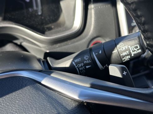 Used 2022 Honda CR-V EX-L image 17