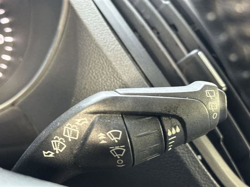 Used 2018 Ford Escape SEL image 28