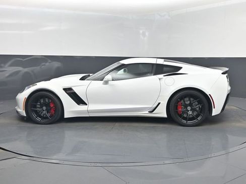 Used 2016 Chevrolet Corvette Z06 w/ 2LZ Preferred Equipment Group image 10