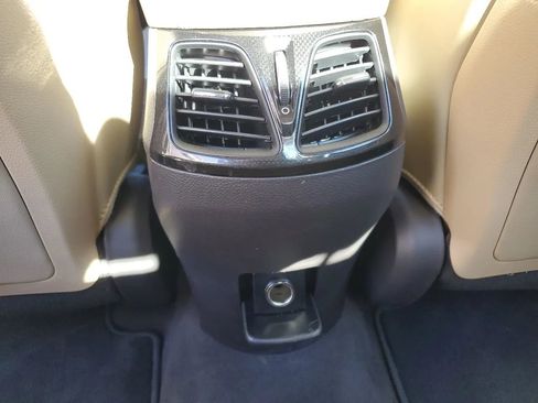 Used 2016 Hyundai Azera image 25