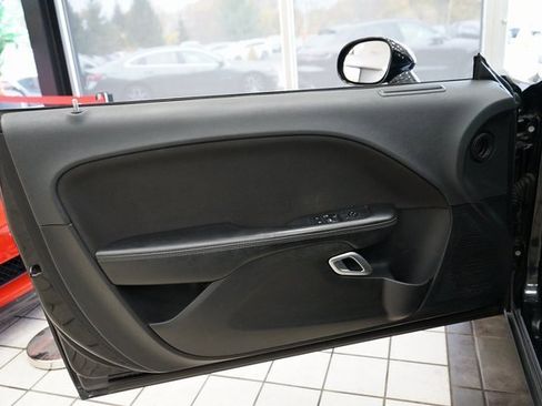 Used 2019 Dodge Challenger SXT image 21