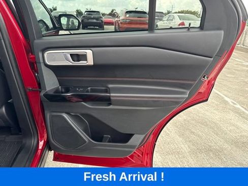 Used 2023 Ford Explorer ST-Line w/ Class IV Trailer Tow Package RWD image 16