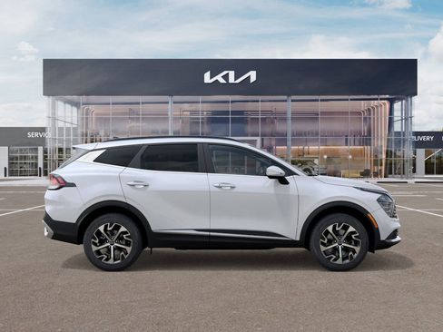New 2025 Kia Sportage EX image 7