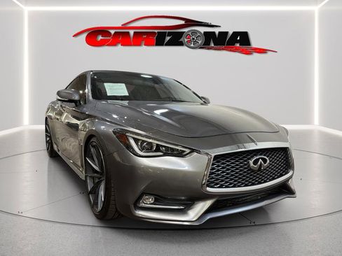 Used 2017 INFINITI Q60 Red Sport 400 image 1