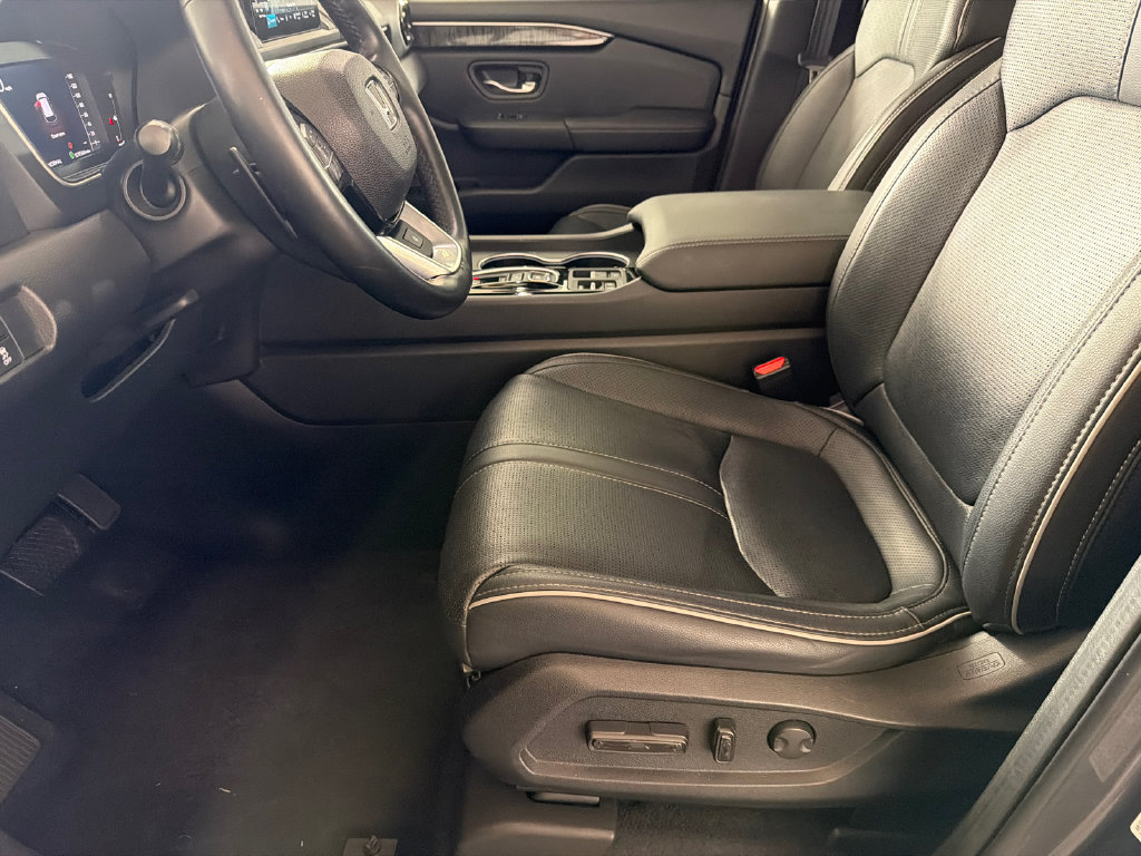 Used 2023 Honda Pilot Elite image 8