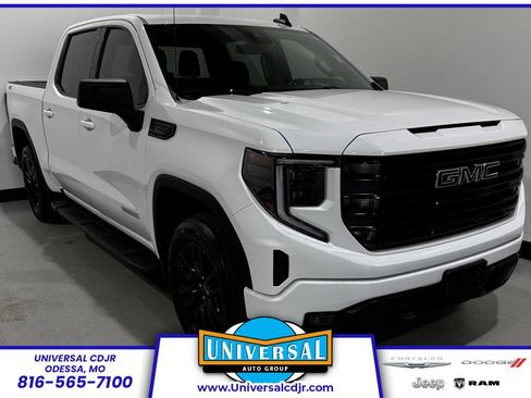 Used 2022 GMC Sierra 1500 Elevation w/ LPO, Elevation Black Package AWD/4WD image 1