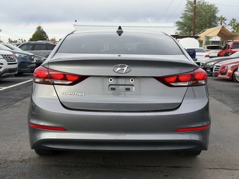 Used 2018 Hyundai Elantra SEL image 9