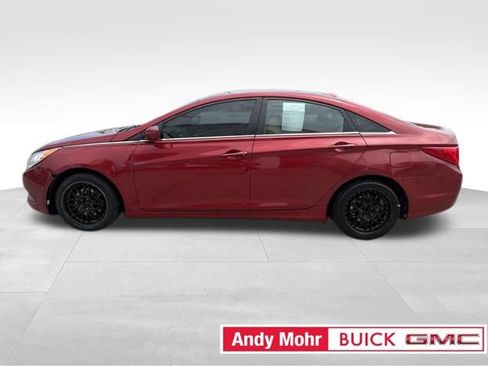 Used 2012 Hyundai Sonata FWD image 7