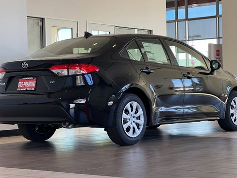 Certified 2026 Toyota Corolla LE w/ LE Premium Package image 5
