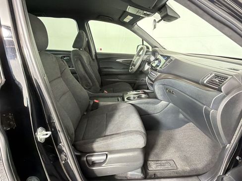 Used 2022 Honda Pilot Sport image 29