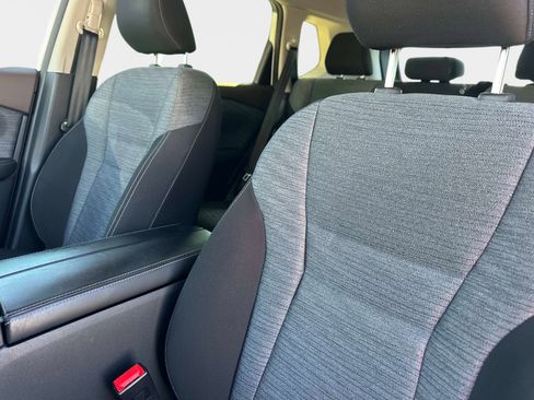 Used 2023 Nissan Rogue SV image 22