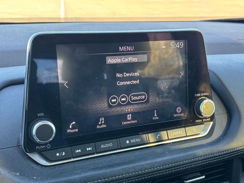 Used 2023 Nissan Rogue SV image 19