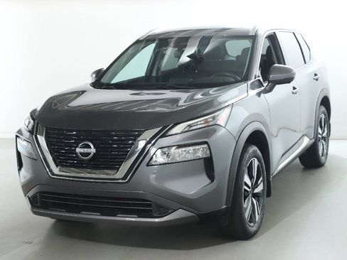 Certified 2023 Nissan Rogue SL AWD/4WD image 4