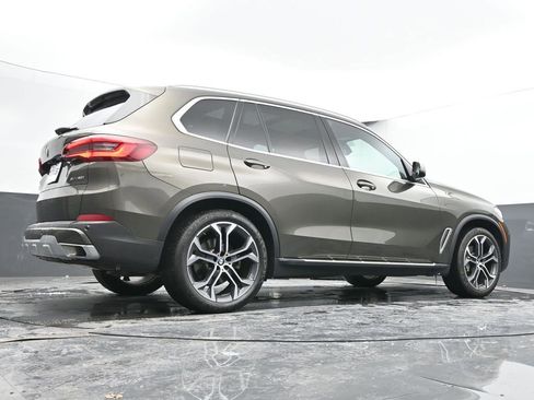Used 2023 BMW X5 xDrive40i w/ Premium Package image 47