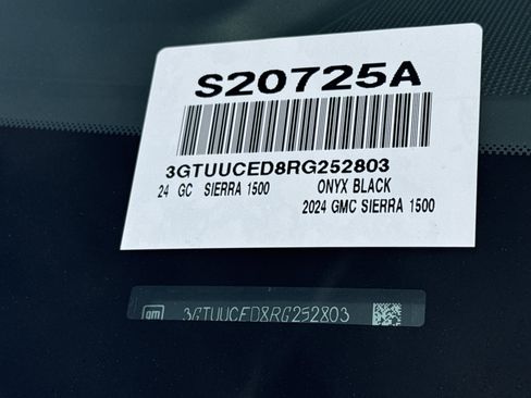 Used 2024 GMC Sierra 1500 Elevation image 36