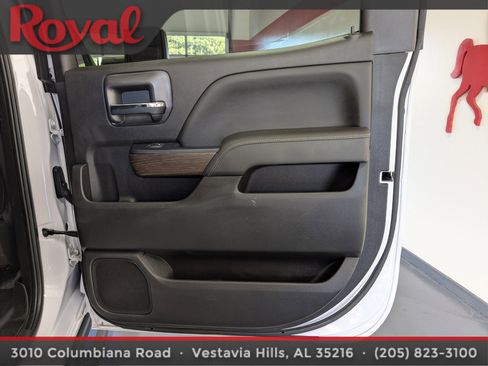 Used 2018 GMC Sierra 2500 Denali w/ Duramax Plus Package image 9