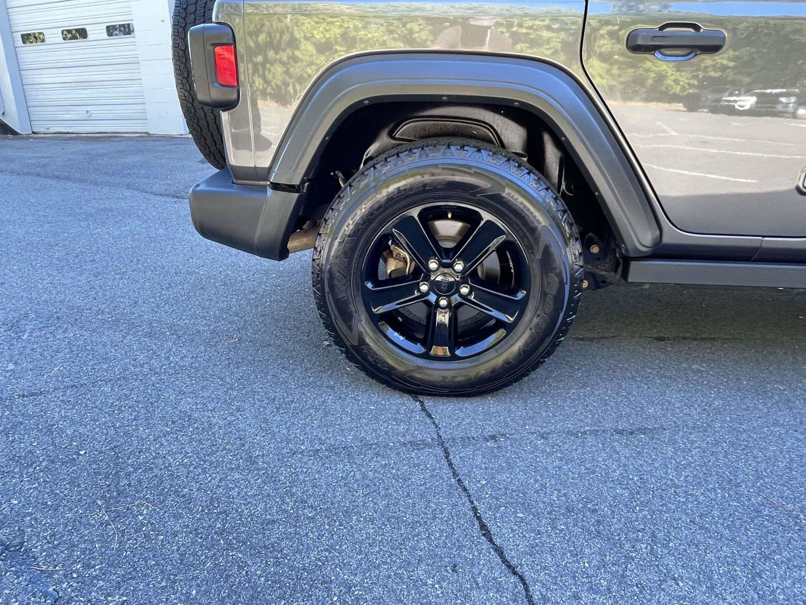 Used 2019 Jeep Wrangler Unlimited Sport AWD/4WD image 7