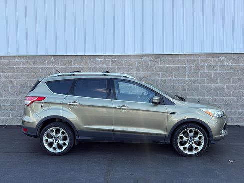 Used 2013 Ford Escape Titanium image 1