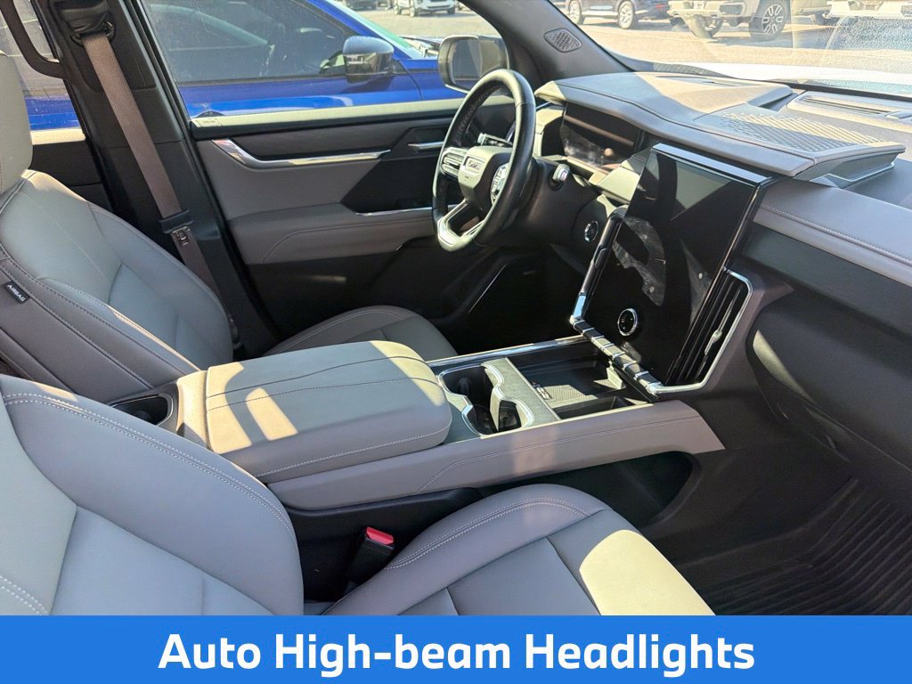 Used 2024 GMC Acadia Elevation FWD image 15