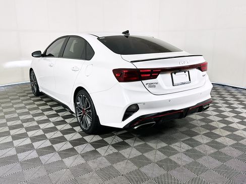Used 2022 Kia Forte GT FWD image 5