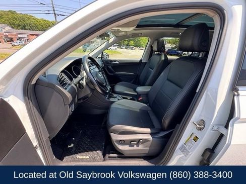 Used 2018 Volkswagen Tiguan SE w/ Panoramic Sunroof Package AWD/4WD image 30