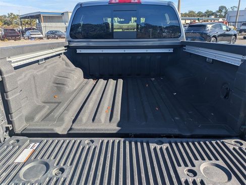 Used 2024 Nissan Frontier SL w/ Technology Package image 12