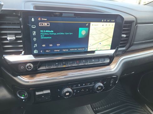 Certified 2025 Chevrolet Silverado 1500 LT image 24