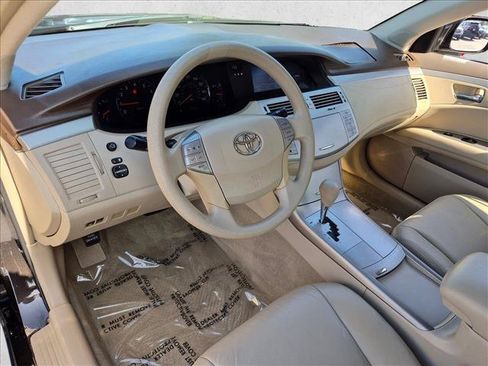 Used 2009 Toyota Avalon XL FWD image 8