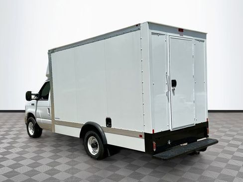 New 2025 Ford E-350 and Econoline 350 Super Duty w/ Power Equipment Group image 4