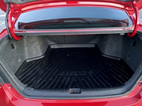 Used 2018 Honda Accord Sport image 15